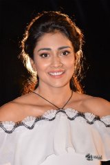 Shriya Saran New Stills